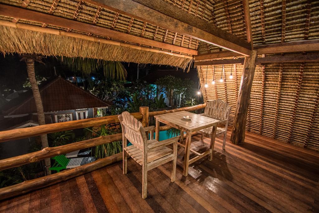 Hobbit'S House Homestay バニュウェダン エクステリア 写真