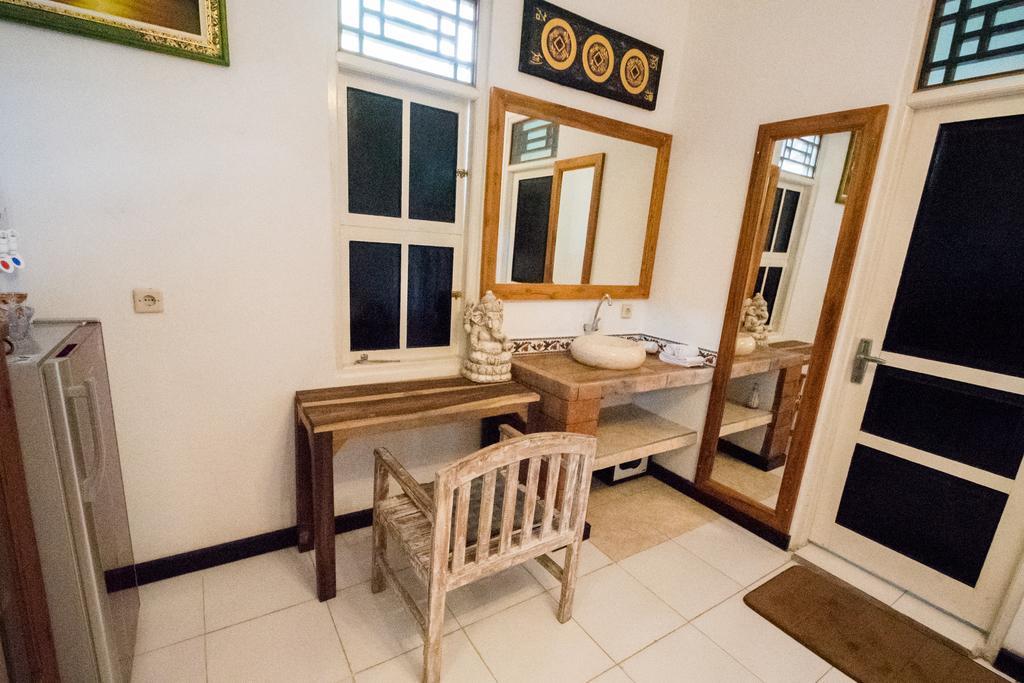 Hobbit'S House Homestay バニュウェダン エクステリア 写真
