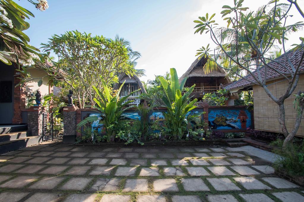 Hobbit'S House Homestay バニュウェダン エクステリア 写真