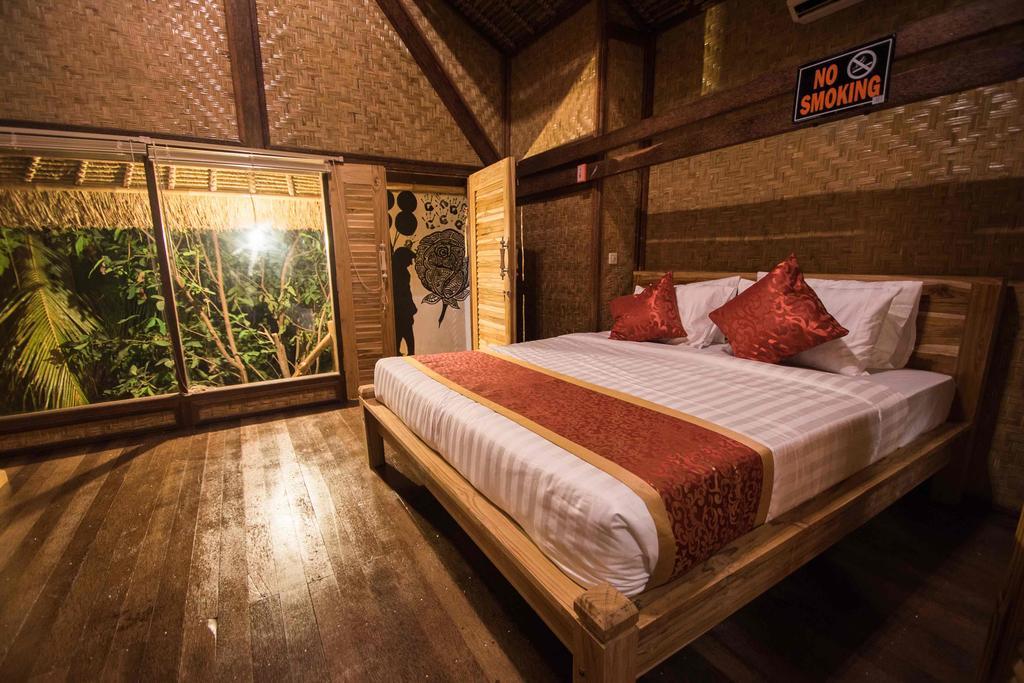 Hobbit'S House Homestay バニュウェダン エクステリア 写真
