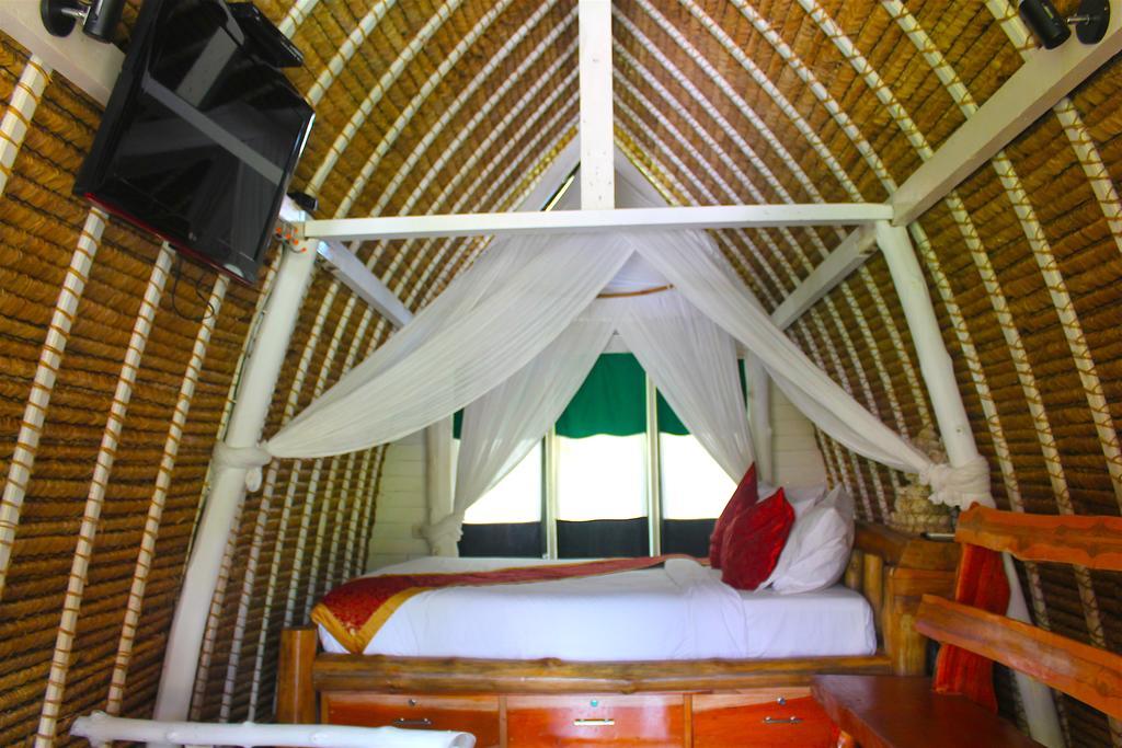 Hobbit'S House Homestay バニュウェダン エクステリア 写真